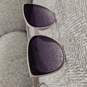 F R E E  with $50 + purchase 🥰 Torrid Sunglasses